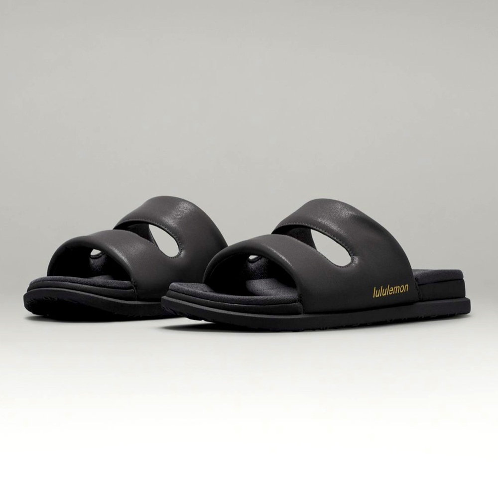 Lululemon Women's Restfeel Sandal $78 NWT 
Color Graphite Grey Size 8